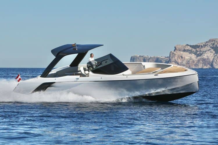 M/Y MOANA 2024