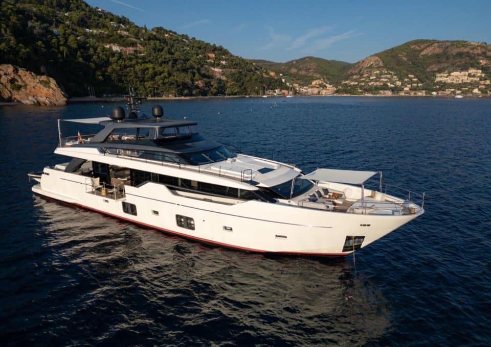 Achat yacht - Monte-Cristo San Lorenzo 102