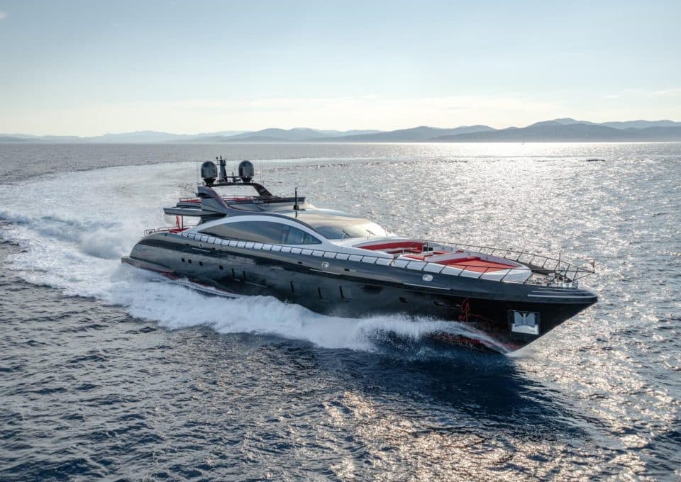 yacht-for-sale-mangusta165-myblacklegend