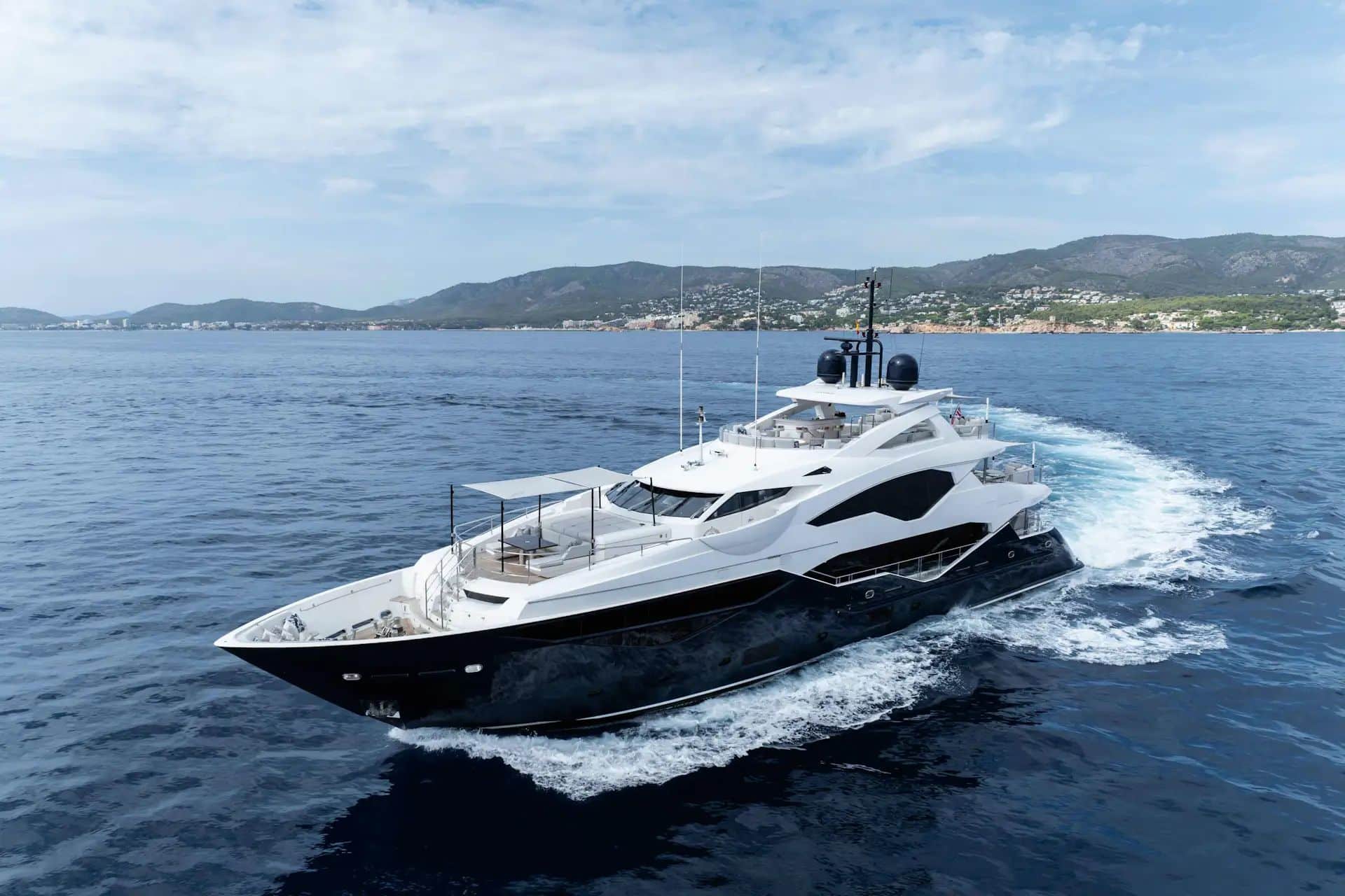 M/Y Aroha - Sunseeker 131 - Yacht à la vente