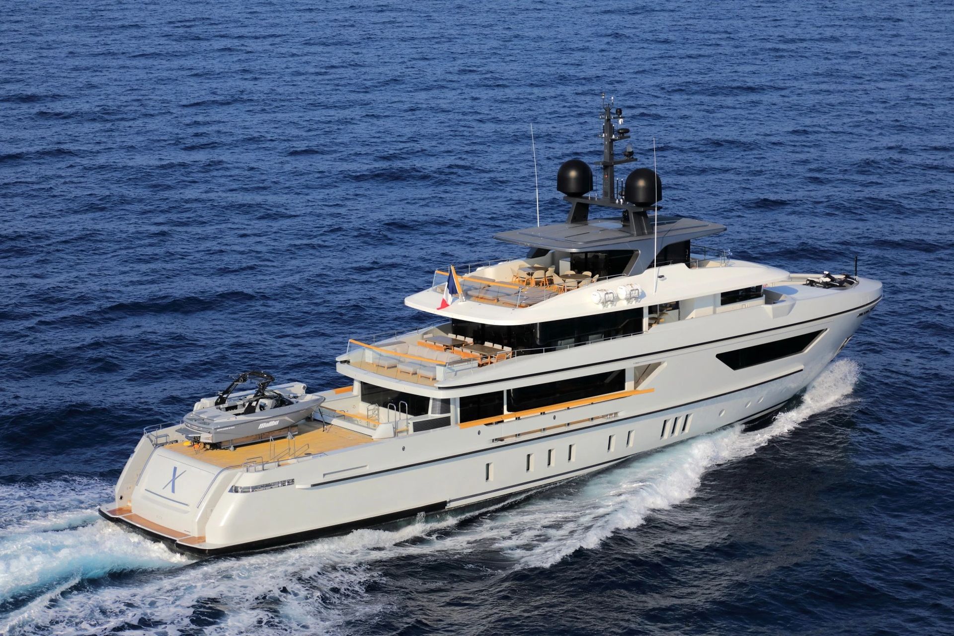 MY X - yacht for sale - sanlorenzo